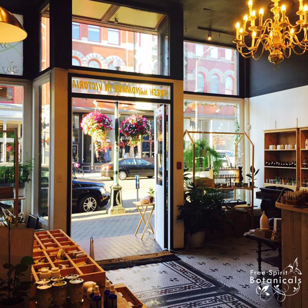 GetintheLoopca's tweet image. Specializing in 100% #organic quality, we're thrilled to be partnered with @FSBotanicals! Find only the best #handmade #skincare products &amp;amp; more in #Victoriabc bit.ly/2DmsPQp! #supportlocal #victoria #bc #essentialoils @myDVBA