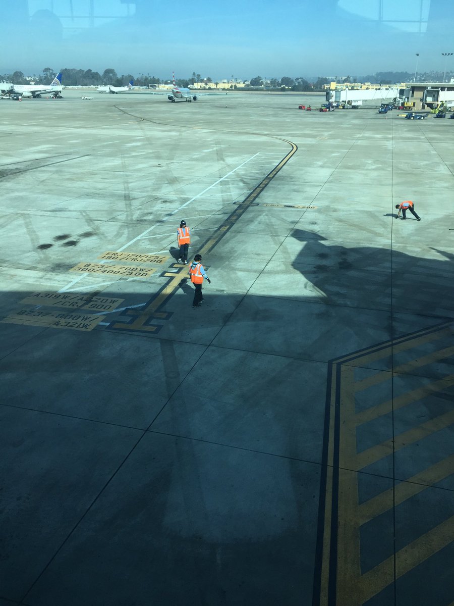 Pre-arrival FOD walk in SanDiego. A clean ramp is a safe ramp. <a href="/GATAGSTeam/">GAT Airline Support</a>