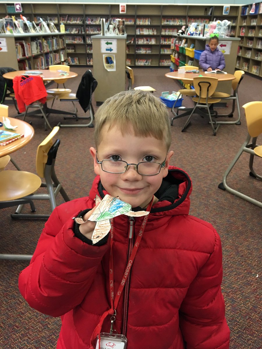 Mrs_N_tweets's tweet photo. Reading a new book with 1st grade and making turtles. #TheLibraryisFun #DrewProud @CharlesRDrewES https://t.co/ET2eWhbqg7