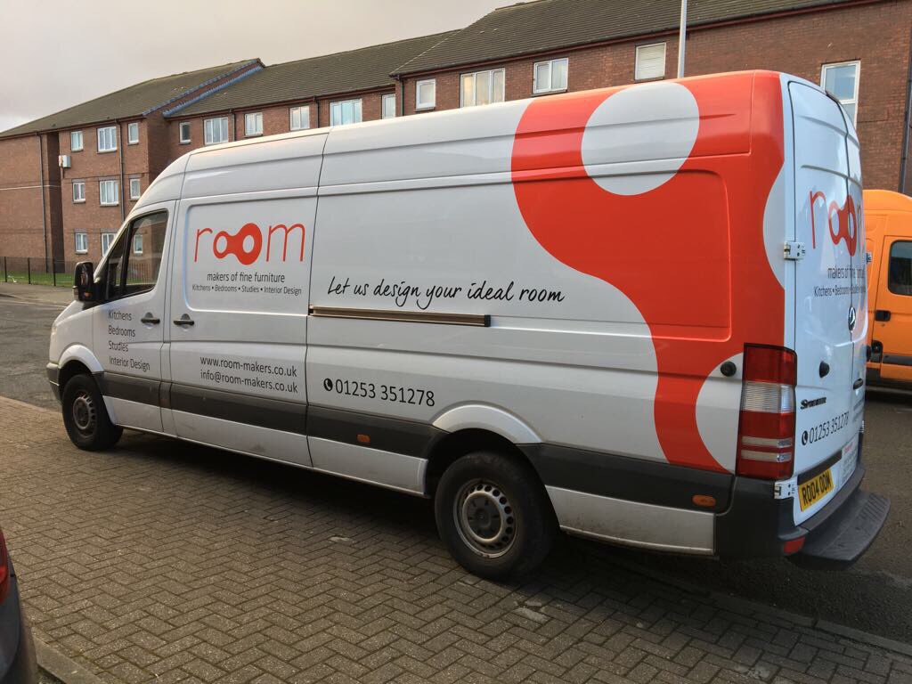 Hello #lancashirehour if anyone is in need of North West based #signmaker who specialise in #brandenhancement and exceptional customer service get in touch, this week we have completed two vans for @room_makers amongst other jobs #design #signage