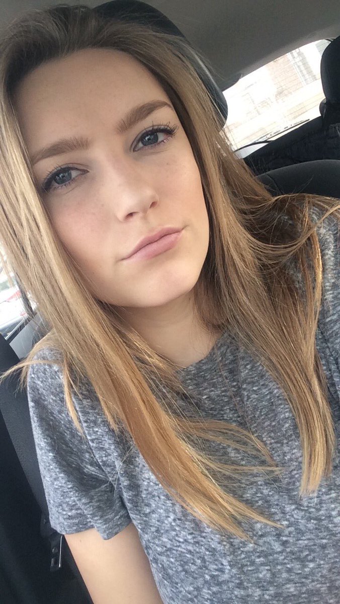 kelswimm's tweet photo. Always in the car 🤷🏼‍♀️ https://t.co/C0EWbCMA9W