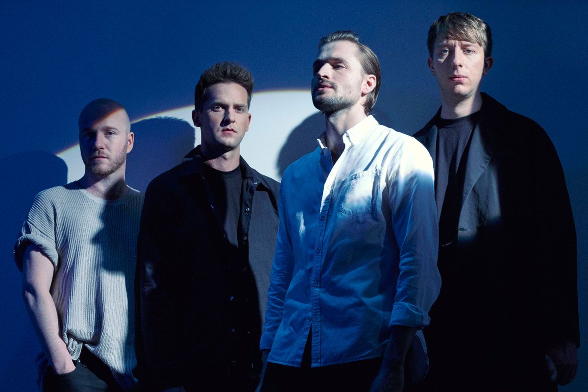 .<a href="/WildBeasts/">Wild Beasts</a> have shared a new video for ‘All The King’s Men (Live at RAK)’ readdork.com/news/wild-beas…