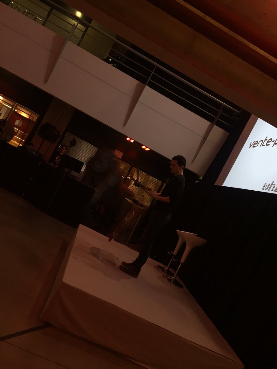 veepeetech_'s tweet photo. #while42 #talk #tech #saintdenis #venteprivee - Hi everyone ! https://t.co/1gcYrazQDU