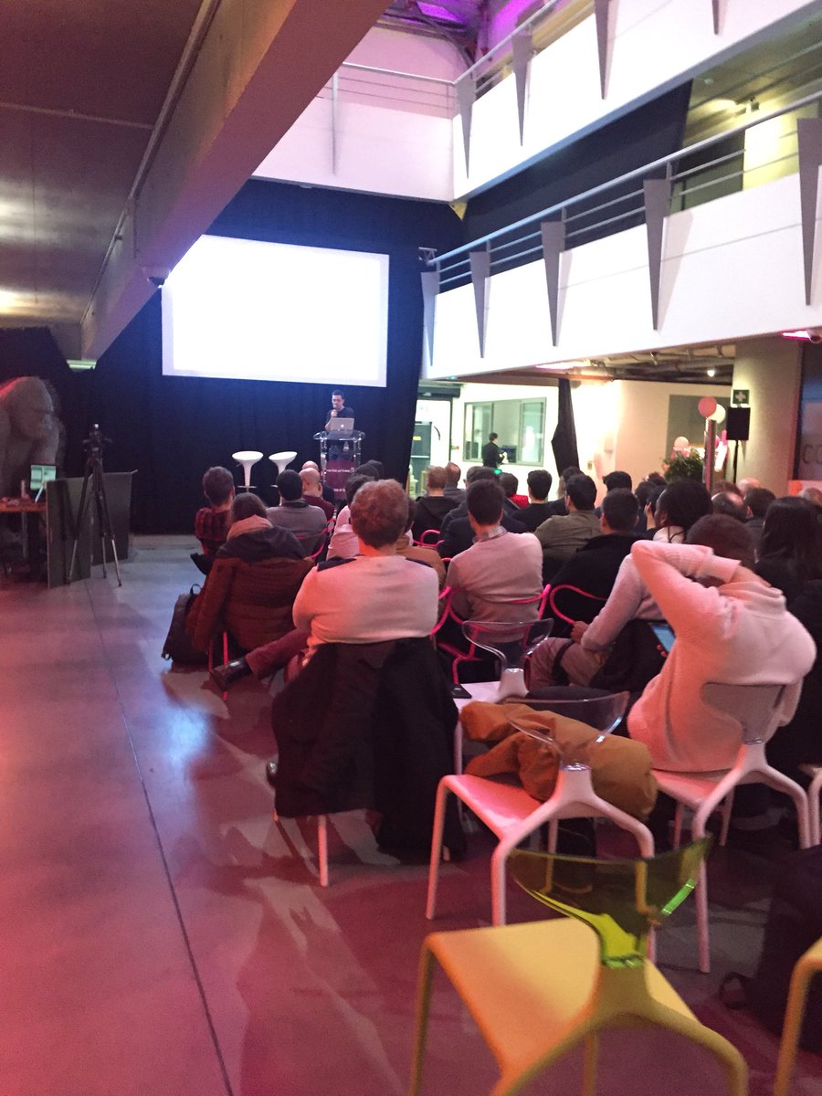 veepeetech_'s tweet photo. #while42 #talk #tech #saintdenis #venteprivee - Hi everyone ! https://t.co/1gcYrazQDU