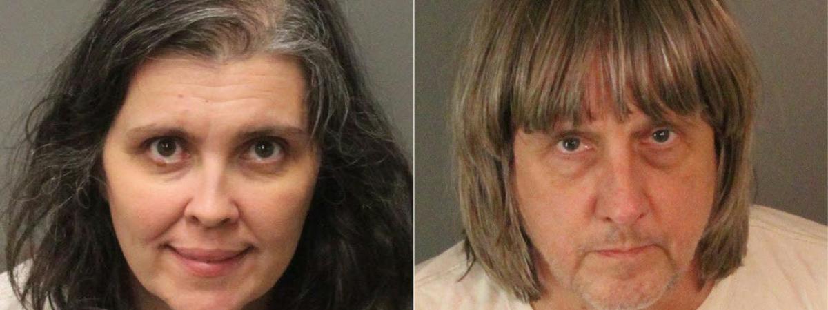 franceinfo's tweet image. "Maison de l'horreur" aux Etats-Unis : les parents inculpés de torture sur leurs enfants francetvinfo.fr/monde/usa/mais…