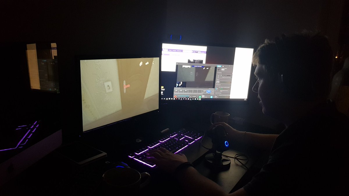 Byl0TV's tweet photo. Spielen Obscuritas von @VISGames1 bei https://t.co/jBSYjTo4Dv :) https://t.co/eYewaNO20Q