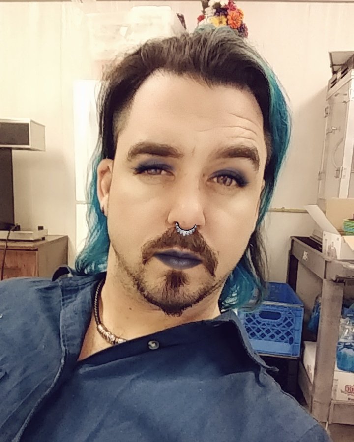 TheWeirdTeacher's tweet image. #professionaleducator #edchat #teachlikeasexygoth #tlasg