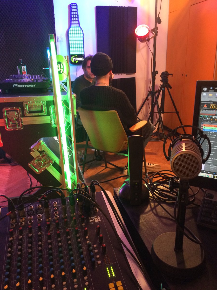 radioterminal's tweet photo. #live #radioshow #grillmusic #matttime #livestream @SoundAdvisorTV @vzivo_si https://t.co/O5nVERyawA