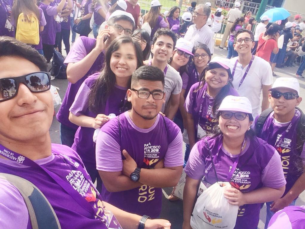 Floweromii's tweet photo. Todos listos #GuardiaDelPapa #ModoPapa #UnidosPorLaEsperanza #BienvenidoFrancisco #Azul1 #Logística https://t.co/3Ln5Ggi4By