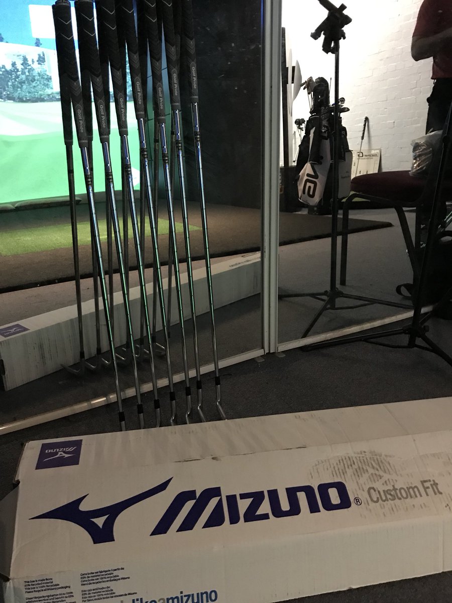 LBrotherhoodPGA's tweet photo. New clubs, new numbers @Mikejtownsend88 @mizunocustomfit @Hollywood_Golf #MP18SC #GapTesting #ThingOfBeauty #LBG https://t.co/Ian5Y9ecws