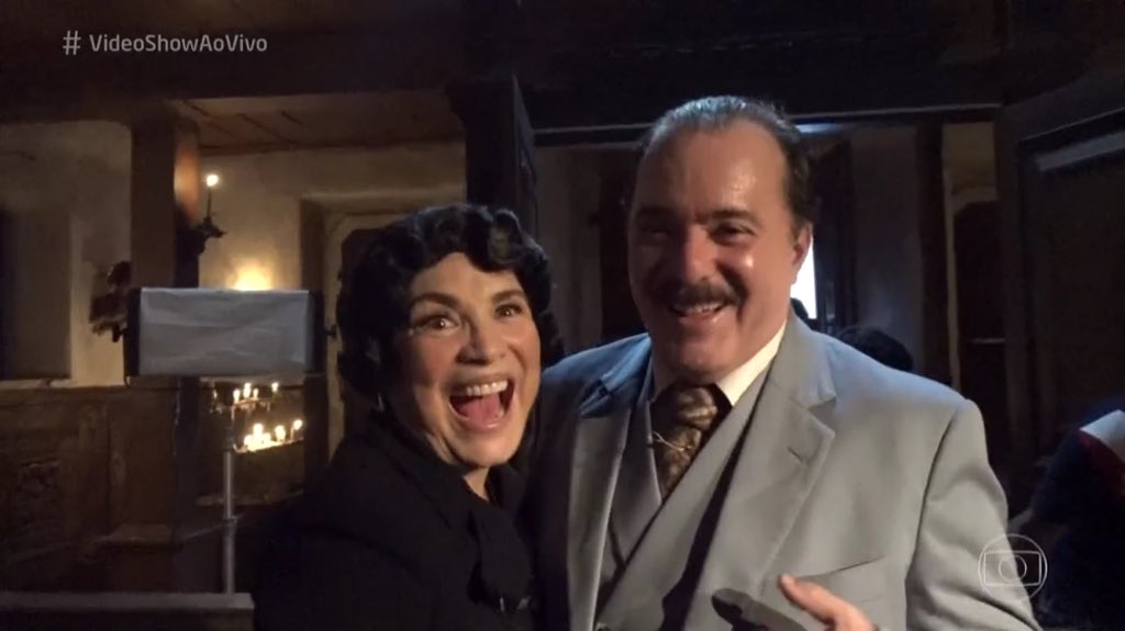 ZAMENZA's tweet photo. Regina Duarte e Tony Ramos maravilhosos nos bastidores de #TempoDeAmar. Que queridos! #RainhaDaSucata https://t.co/DIy3IsCOIg