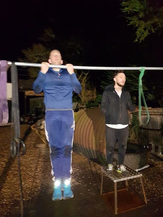 NewsTte's tweet photo. Weβre just hanging around in our #Calisthenics session tonight. Awesome class at the #PhysFarm #BourneEnd #Berko πͺ https://t.co/40vANaZWe6