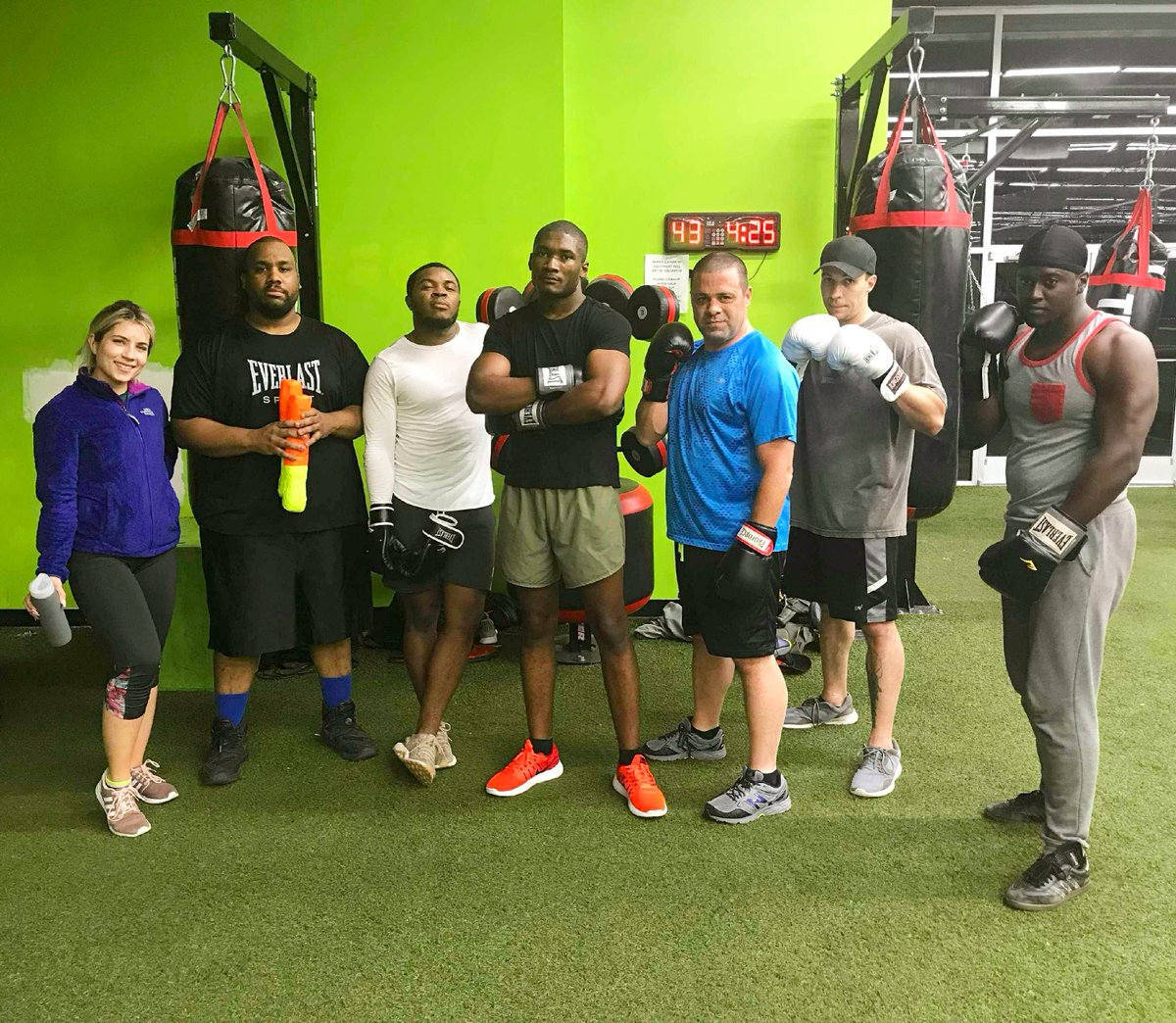 Devy_dev_'s tweet image. Tuesday's 6-7pm pop out