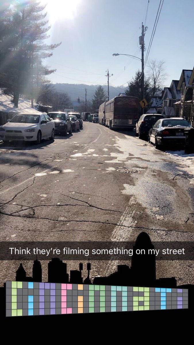 TheREALJLOoo's tweet photo. @ZacEfron heyyy sooo you all were just filming on my street in #Cincinnati and parked in front of my place! hope you liked it. Nothing else just wanted to say hi! Even though y’all took up alll the parking spots 🙄 #jkcomeback #whydidntigethomesooner https://t.co/hMO2Juppja