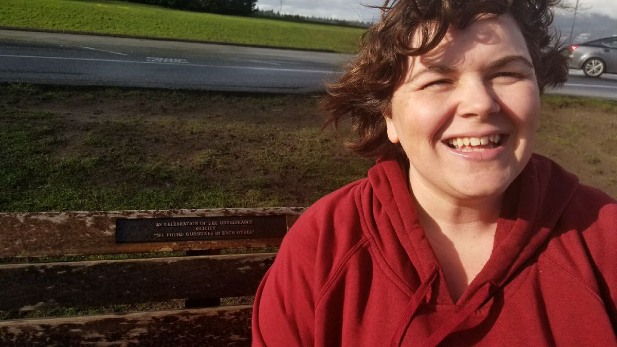 eeandg81's tweet photo. When we pulled up to see the #Olicity bench there was a full rainbow over the lighthouse. Such a beautiful location. 

P.S. ignore my face the sun was in my eyes. https://t.co/NVYG6ChKI0