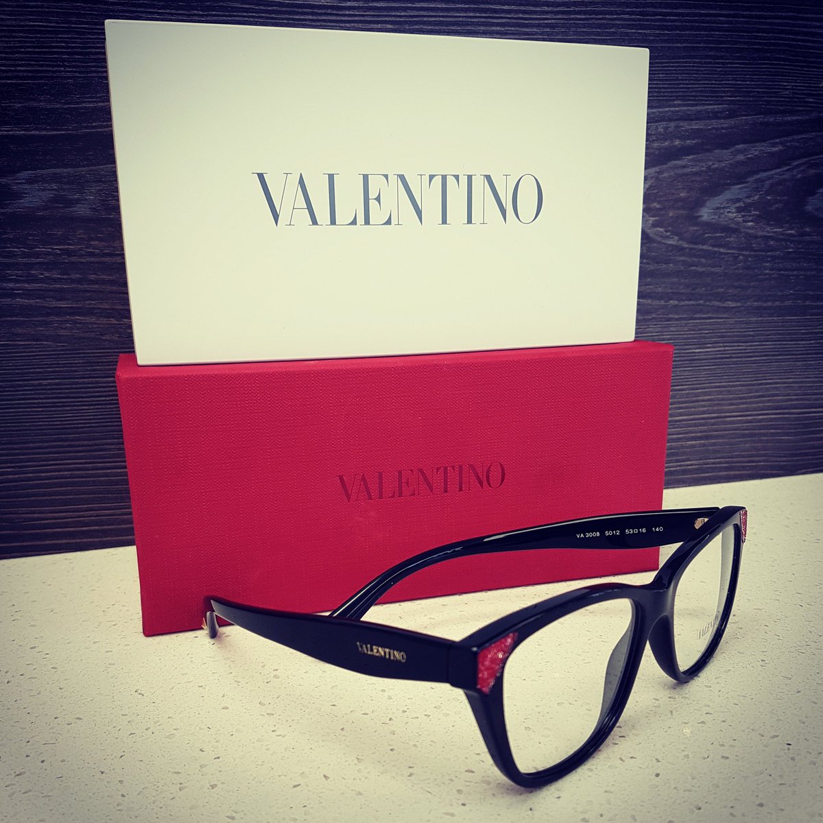 visionoptical3's tweet photo. Time to upgrade your glasse check our valentino selection @Valentino #prescrption #blackandred #FASHION #eyeexam #contactlenses #Visionoptical #saghill #behindlondondrugs #calgary #yyc #check us out in store or visit our website https://t.co/44dgO6Ljus https://t.co/35Lfx0Btur