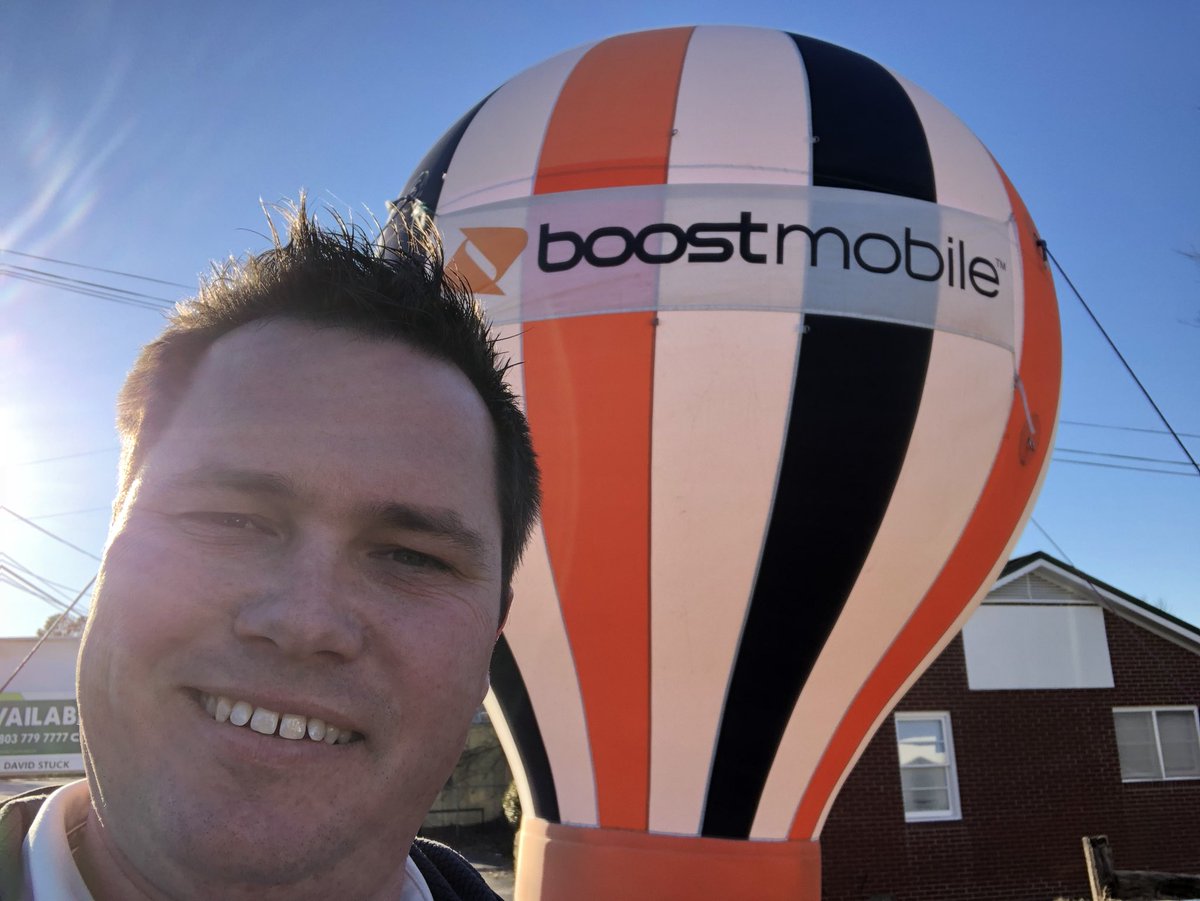 tkirk44's tweet image. These balloons should be a requirement!! Every customer that comes in mentions it. Thank you Actify @ Columbia Cellular in Lexington. @shawnatspg @MichaelMiess1 @ThomasSPG