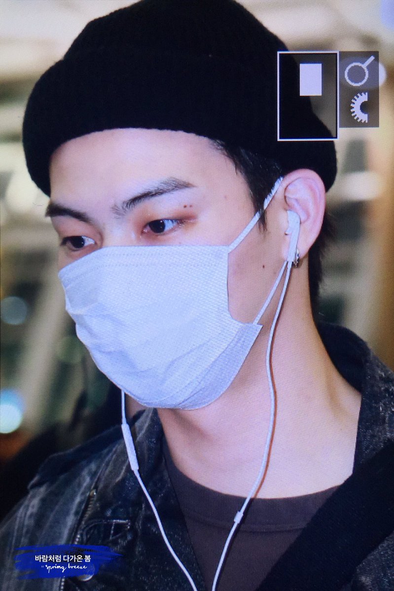 바람처럼 다가온 봄 tweet media