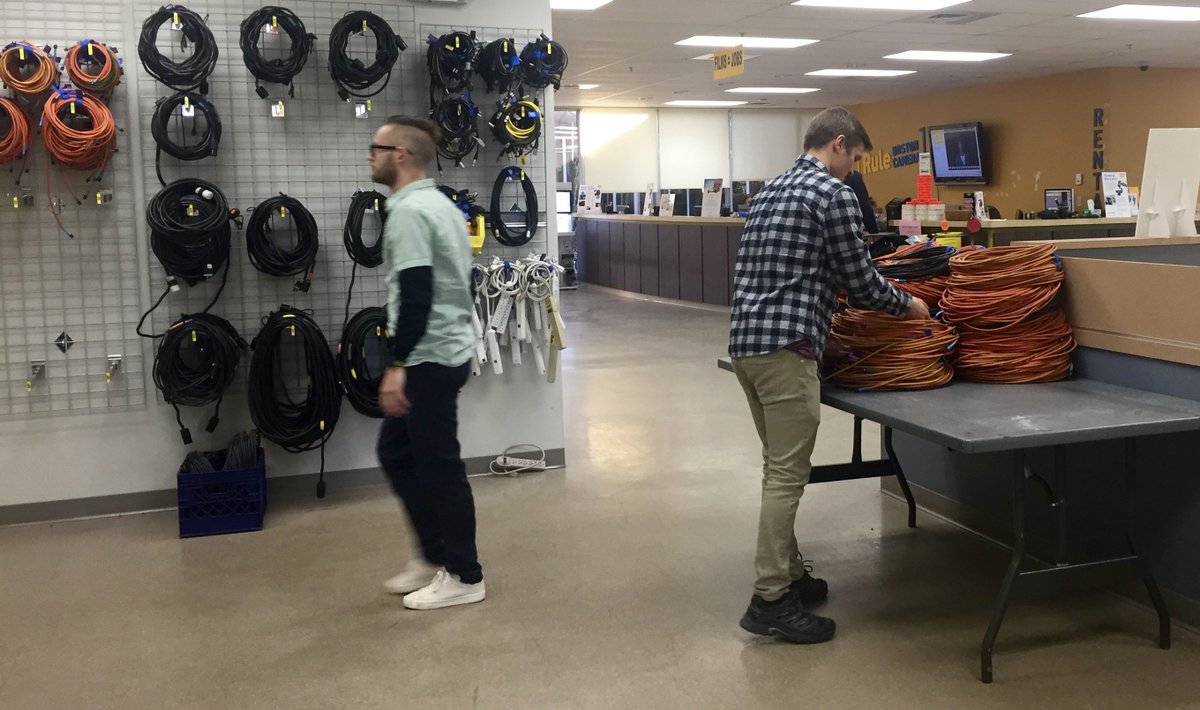 rulebostoncam's tweet image. Now you see it... #CableWall #RuleRentals #RBCgear