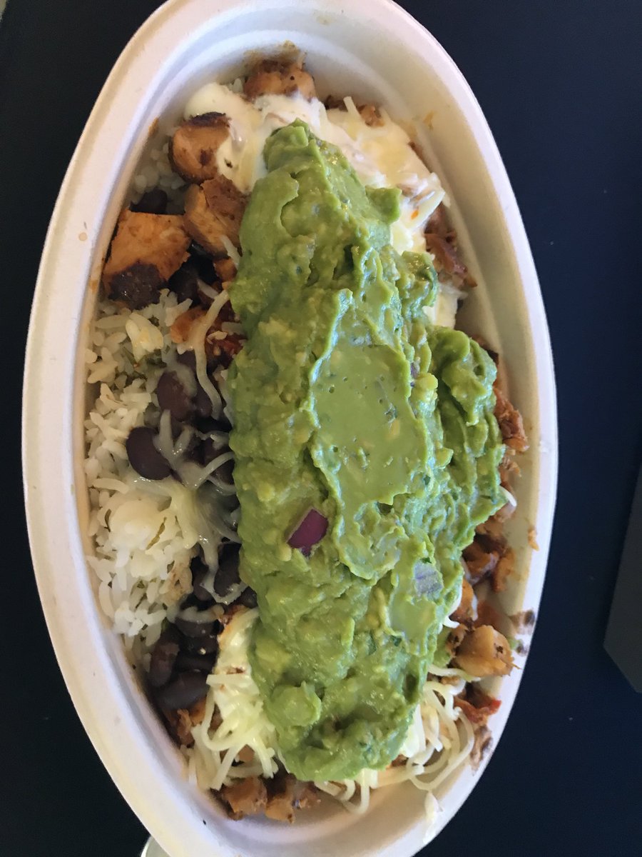 JakeVext's tweet image. HELL YEAH 8th time this year #ChipotleIsMyLife @ChipotleTweets