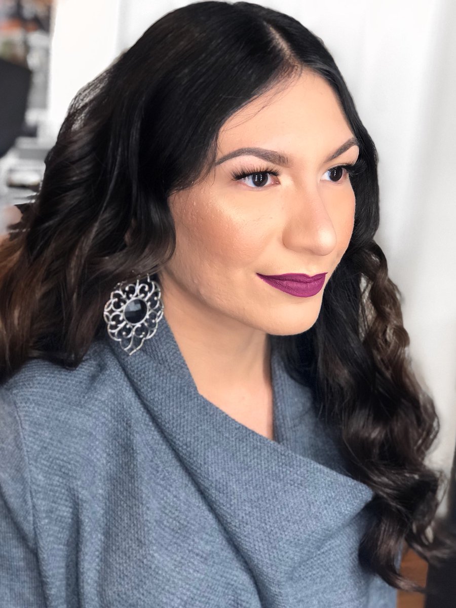 facesbyfrida's tweet photo. Before &amp; After Birthday Glam 🎉🎂
Makeup 💄 
Lips @MACcosmetics in Oh Lady
Brows @ABHcosmetics dipbrow
Glow @fentybeauty in Hu$tla Baby
Lashes @ArdellBeauty whispies https://t.co/1CjvxMh8ch