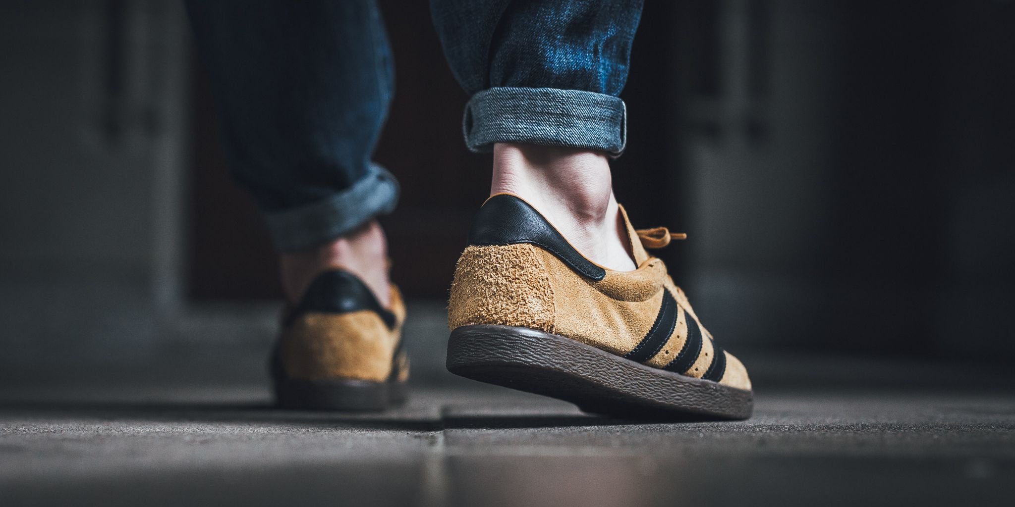 Adidas originals gazelle super trainers in yellow with dark gum sales