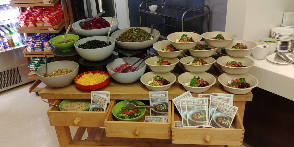 Danknight0's tweet photo. Awesome pop up at work today. Well done team @chefjeremyford @minglai24 @Loujackson64 @Dennis_Mwakulua @RA_Food    #veganuary #vegan #nourishlife https://t.co/a5X44CsBHl