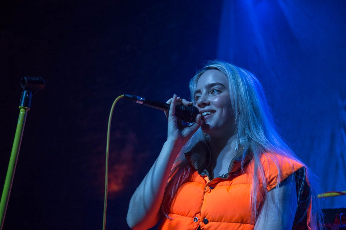Dê rt se você iria a um show da Billie Eilish no Brasil. 🇧🇷