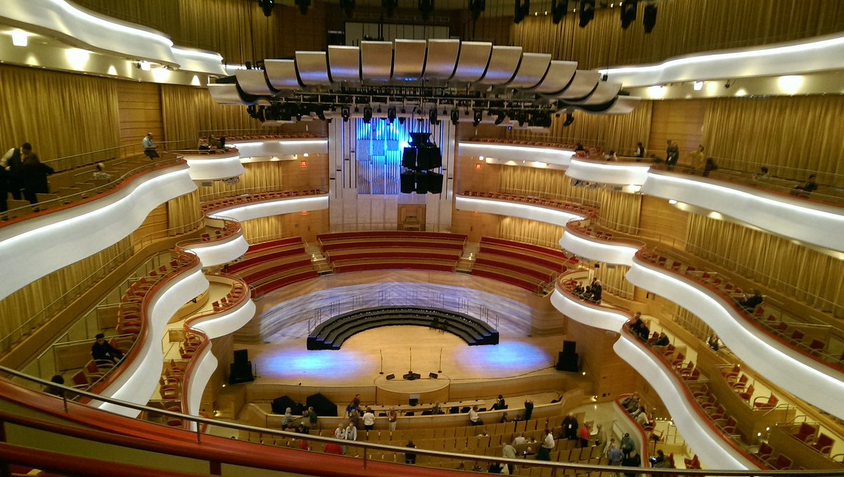 KristiAdams146's tweet image. Ready for the first concert of the convention. #calidude #doitforcali @NHS_Chorus