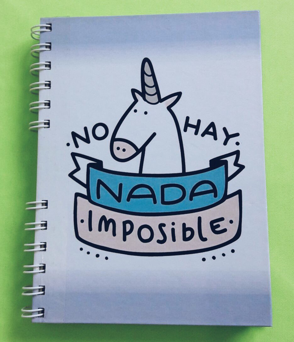 Mi papá se quedo sin laburo y lo estoy ayudando a vender las agendas que hace. Un rt no cuesta nada por favorrrr 🙏💖