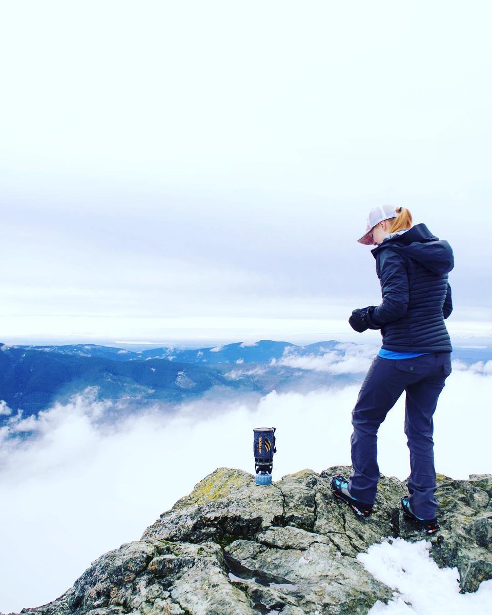 Jetboil's tweet photo. Above it all with the Flash. #fastcompactefficient https://t.co/EPWO0WQi45