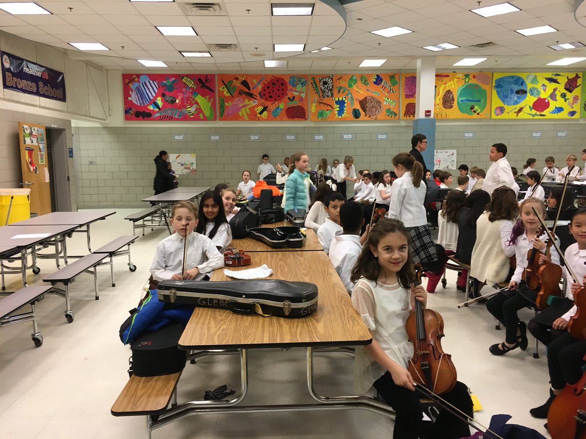 APGlebe1's tweet photo. Ready for our winter concert at Glebe! @GlebeAPS @glebe4th @Glebe5thgraders https://t.co/E0NnKaTNMm