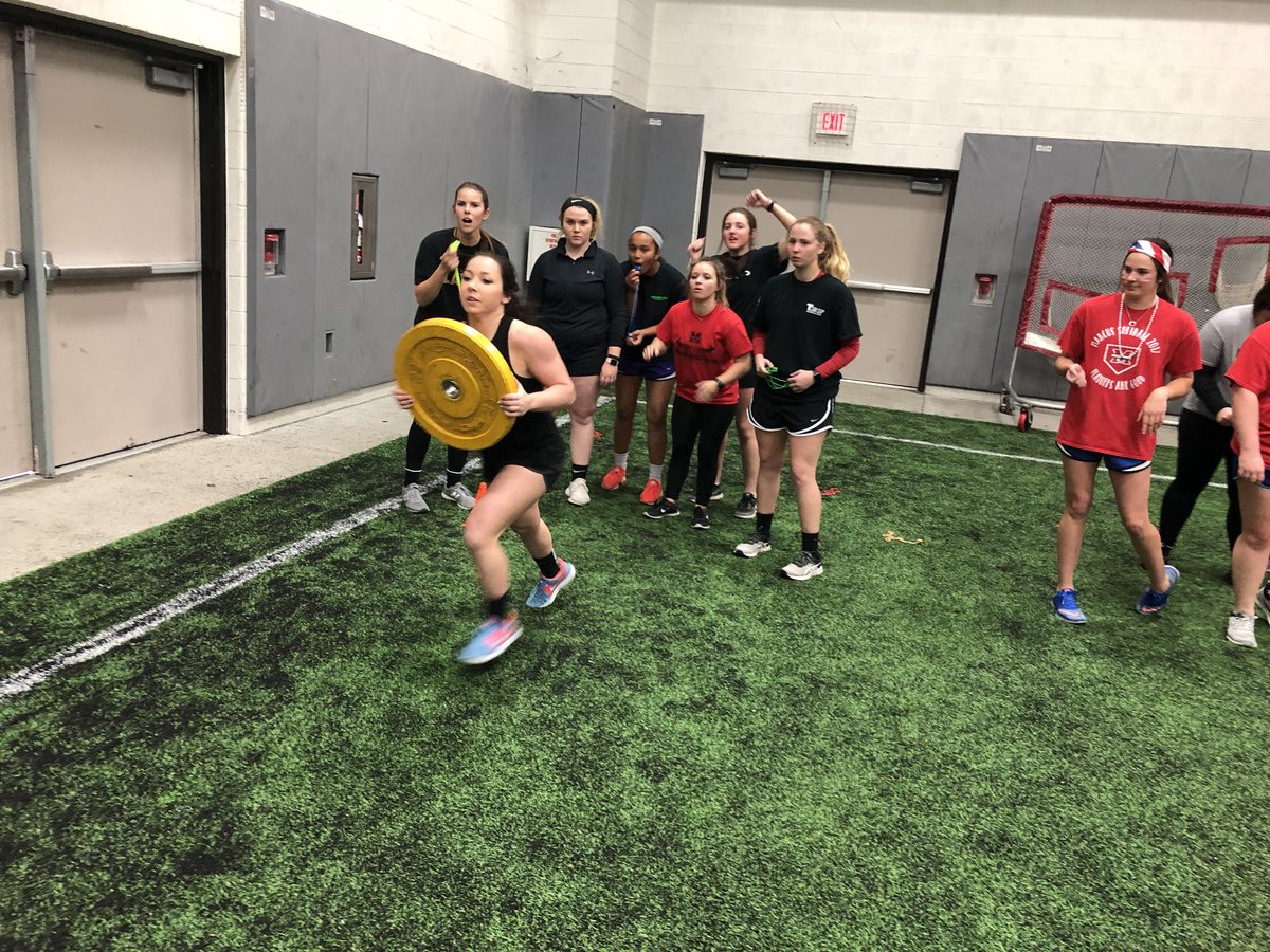 PCnowisthetime's tweet image. We had an amazing winter with @marcus_softball!! So proud of the work that all these young ladies put in! Congrats to our first ever Marcus SB ⭐️ of the Year, Maci and our inaugural Lady Marauder Softball Olympic Champions, #TeamFloyd! #PCTrained #RackItUp