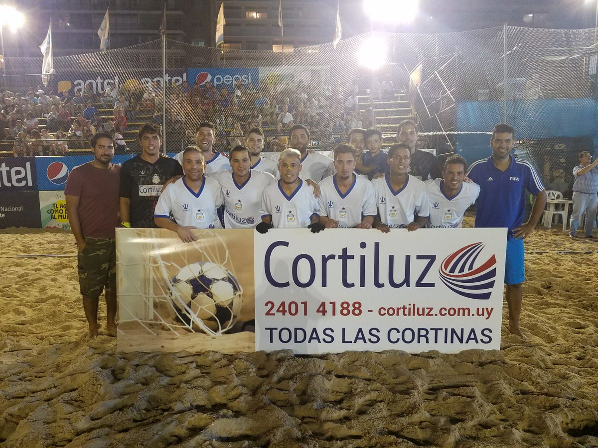 #FutbolPlaya Ya se viene el fútbol en Arenas del Plata, <a href="/CABellaVista/">Club Atlético Bella Vista</a> VS Parque Cubano, ultima fecha de la fase clasificatoria. ¡Con todo papales! ⚽️🌊🌴