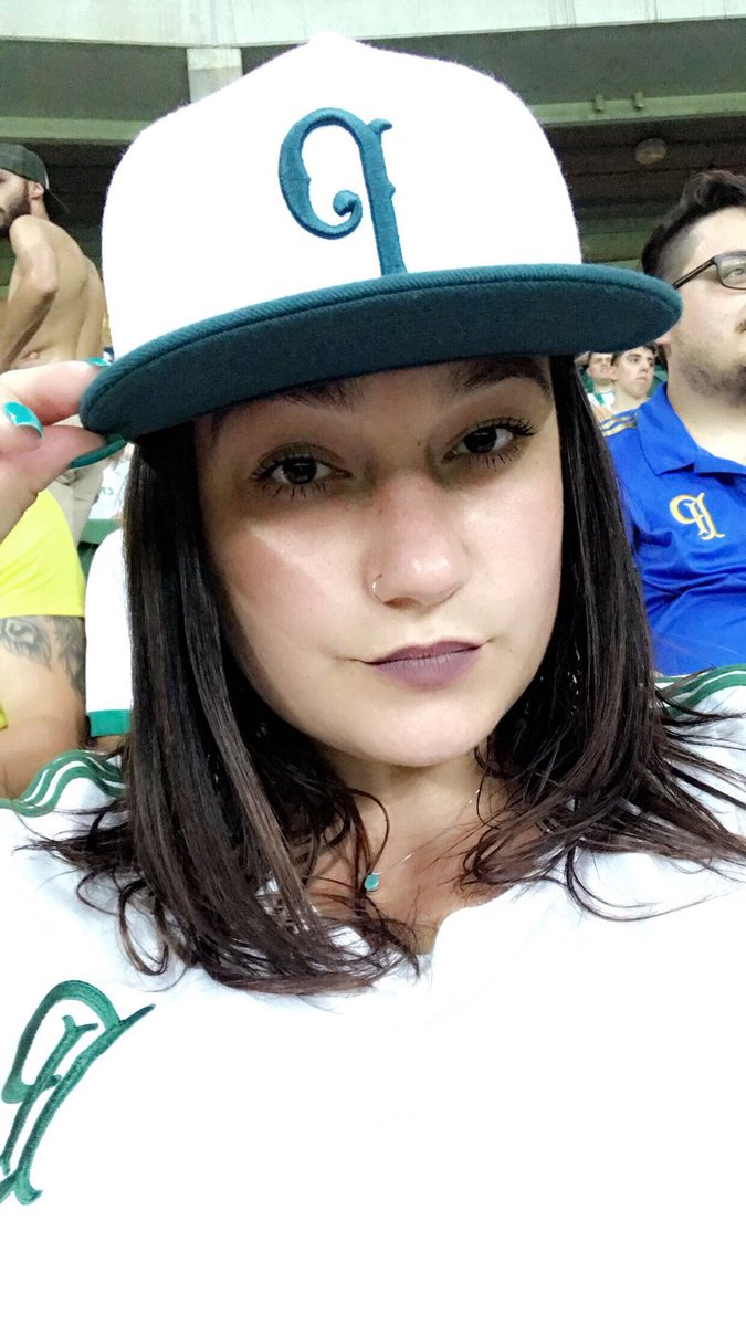 isapassoni's tweet photo. Nunca pensei que comemoraria um gol do @lucaslima #CamisaDaSorte 💚 Estreia com o pé direito! https://t.co/nvuVo8Bty4