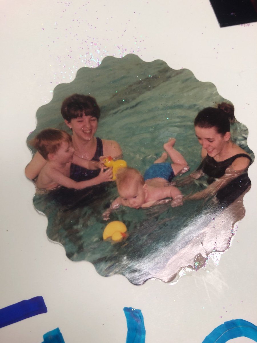 Middies_Swim's tweet photo. @swimswamnews Guess which senior swimmer this is!  #AquaMiddies #MiddiesSeniorNight https://t.co/M70r36wiB1