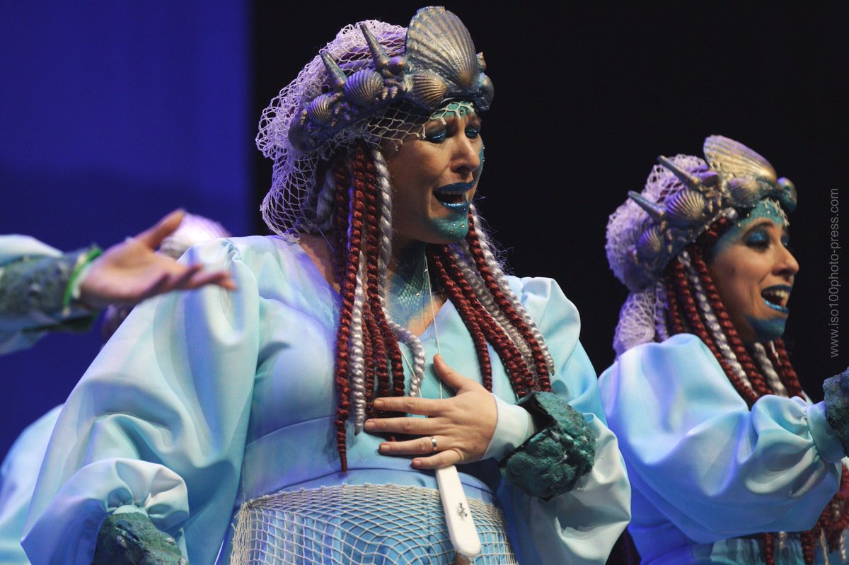 iso100photpress's tweet photo. 🎭 Finaliza la 2ª Preliminar del #Coacmlg2018 @CarnavalMLG en el @teatroalameda. Las mejores 📷 imágenes en nuestra web: https://t.co/N4Vwec0o0L. #CoacMLG #CarnavalMLG. https://t.co/hNZdCKpAnp