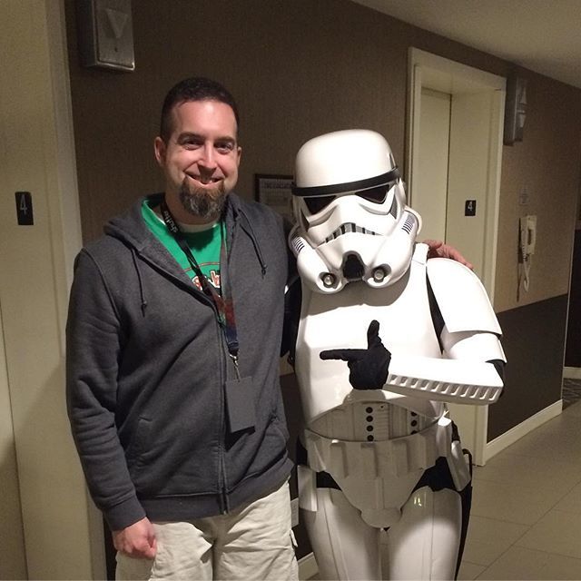 DustinGessel's tweet photo. #tbt to that day I got stopped in the lobby @unionstationstl by a stormtrooper. Unfortunately, it wasn’t Finn. Fortunately, he left his blaster upstairs. #shutterfest #starwarscosplay #vaderwasaroundthecorner https://t.co/rbIr7K0Ock https://t.co/4OTXcT3aYL