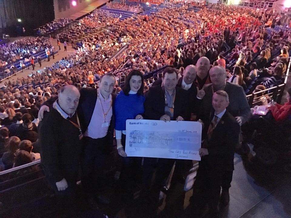 TeamCAS_Ire's tweet image. So today we handed over a cheque to @CASuicide from our participation @RaceAroundIrl 2017. Thanks to everyone who helped and supported us financially @Sherry_Fitz @knightfrank @ashehoteltralee @sosellitnow @FlahavansIRL @Kinsalebayfood @GardaTraffic 7k students watching us. #win