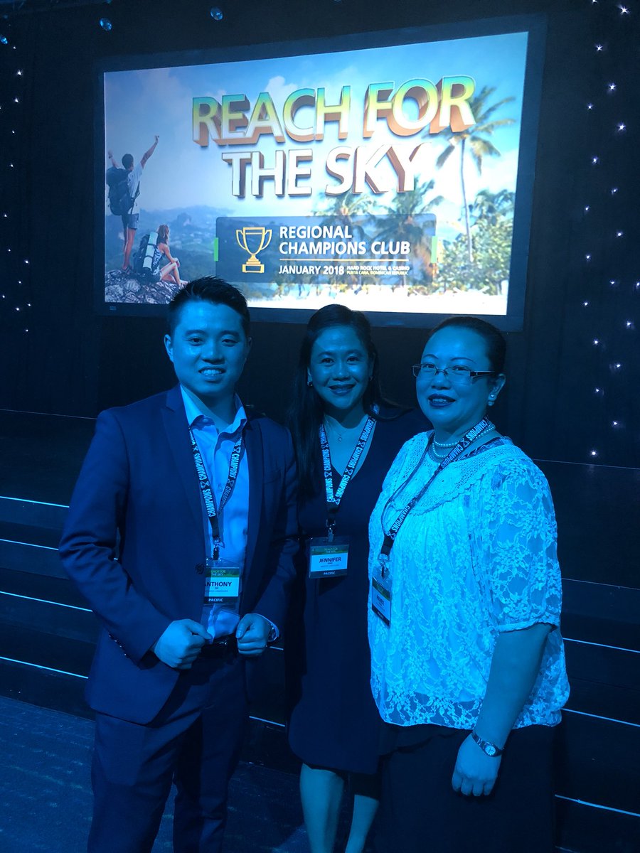 Meeting new teammates at 2017 Champions! Shout out to #Branch34 <a href="/susanmleong/">Susan Leong</a>