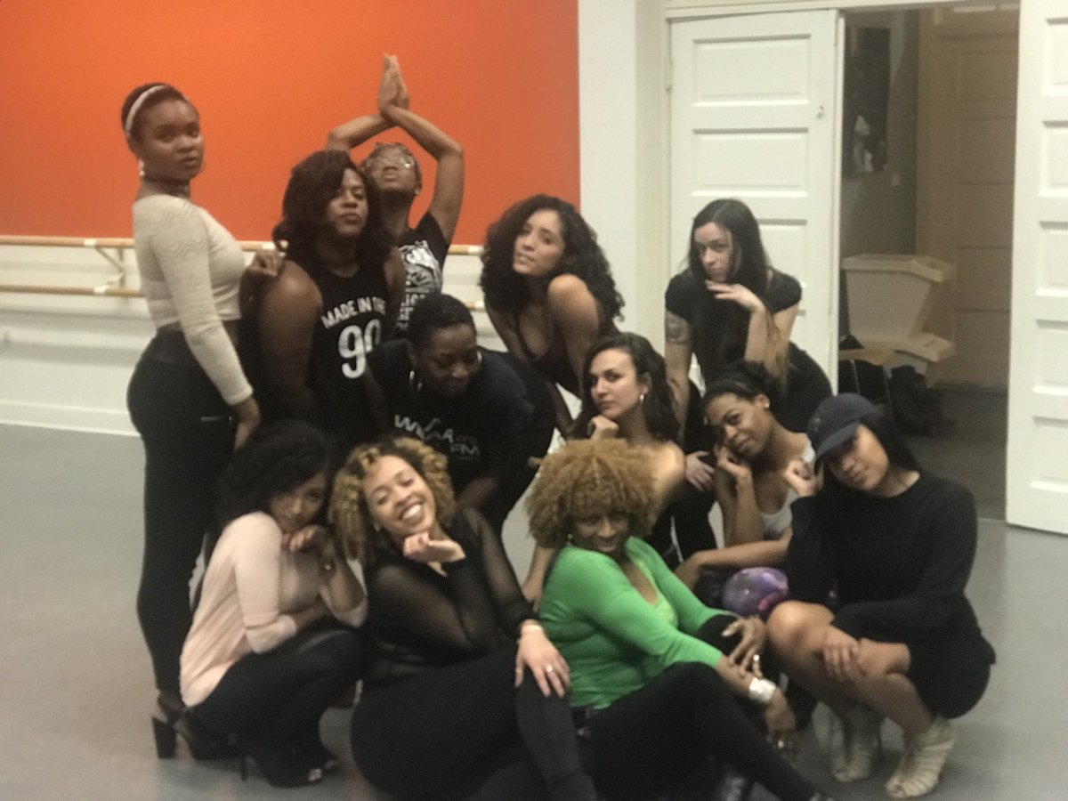 DancinBaltimore's tweet photo. CLASS WAS AMAZING!! 👠 #dancebaltimore ❤️💃🏽 https://t.co/Gn1CbfAg8e