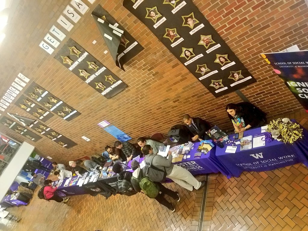 uwomadmor's tweet photo. OMA&amp;D Informational Fair at @SeattleCentral !! #uwmor https://t.co/gfbTiu9pxr