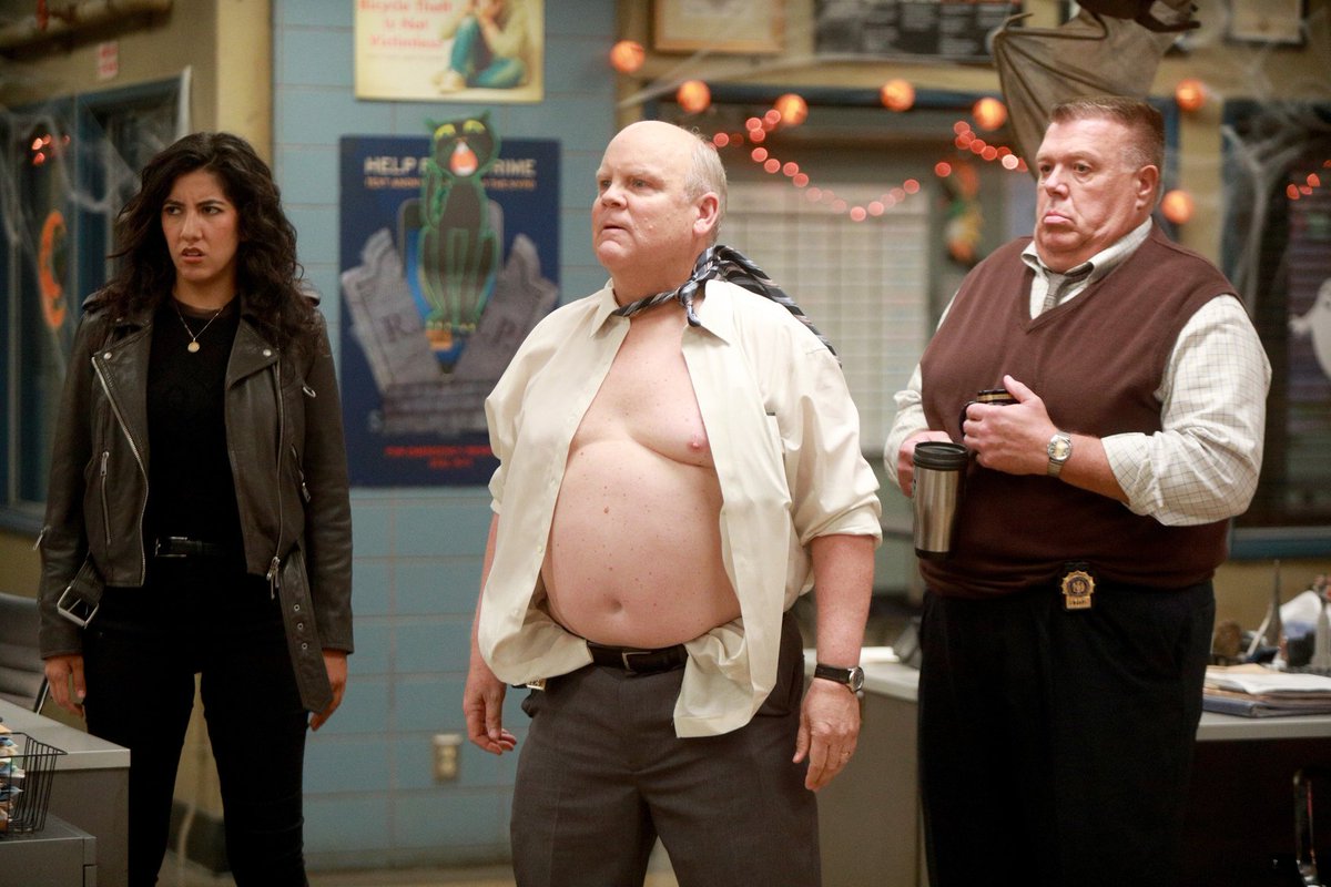 brooklyn99's tweet photo. Always check with your supervisor before dressing too casually for work. #RealCopAdvice #Brooklyn99 https://t.co/GG7FGaQEuO