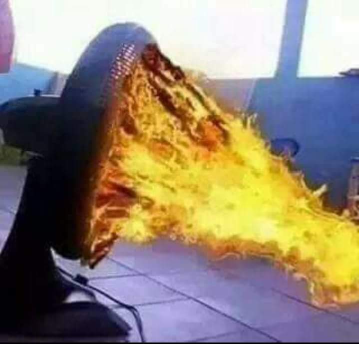 willbombom's tweet photo. MEU VENTILADOR ESTA ASSIM NESSE VERÃO PEGAMDO FOGO https://t.co/02kIkAobUN