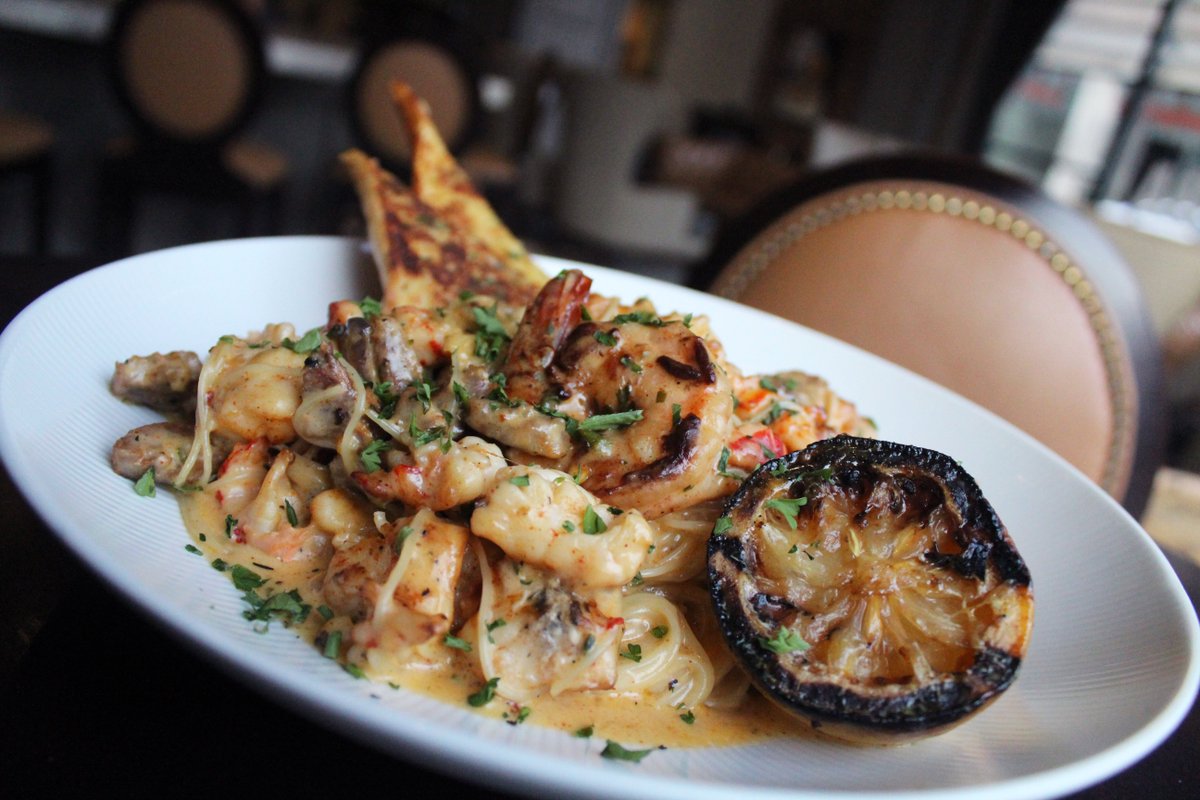 BubbaDSM's tweet photo. Guests are raving about Chef Courtney's Creole Seafood Pasta, so we brought it back for a second week in a row. #SouthernComforts #WeekendFeatures https://t.co/NLzSFx2xqr