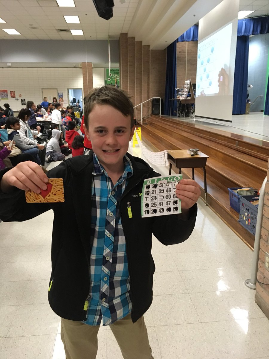 Jlberry99's tweet photo. A winner tonight at CME Bingo Night! @cmepto @CME_Tigers https://t.co/gBaufrSCvX
