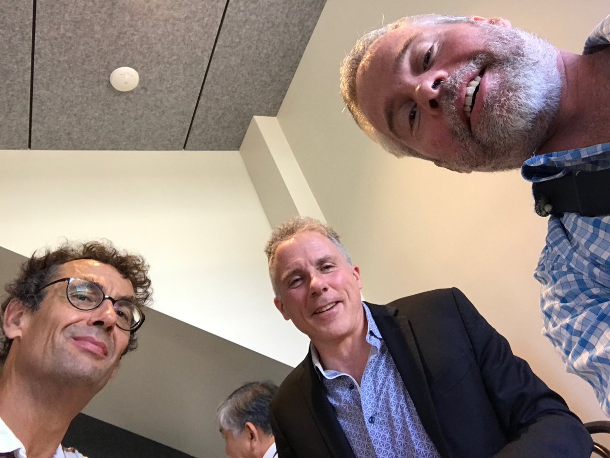 ProfBenEggleton's tweet image. Great to be hosting Prof Harry Attwater from Caltech in sydney - with Prof De Sterke @CUDOSphotonics @OpticalSociety @AIP_Publishing @ACSPhotonics