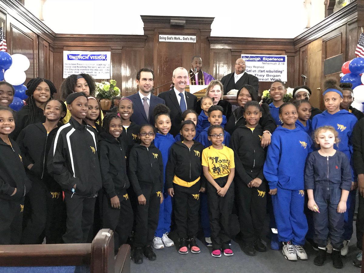 I joined Mayor @stevenfulop, Jersey City Council members, and the wonderful community at Calvary Baptist Church in Jersey City tonight to celebrate the dawn of a stronger, fairer New Jersey and it’s new political leadership. Amen!