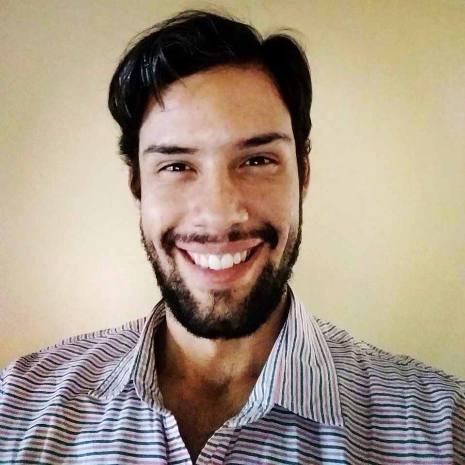 pedrocaula's tweet photo. #NovaFotoDoPerfil https://t.co/WpAaTSq7yS