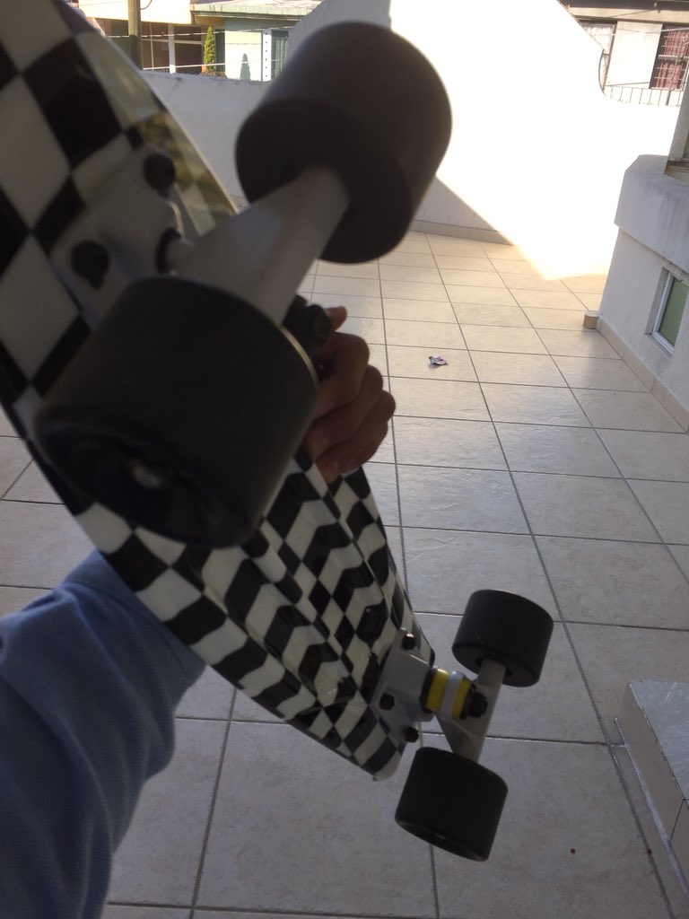 AXdxdpro's tweet image. My new Skate !!!! 🤙🏻👌🏻